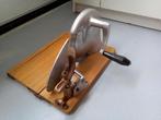 Vintage snijmachine OMNIA afkomstig uit oude slagerswinkel, Antiek en Kunst, Antiek | Keukenbenodigdheden, Ophalen of Verzenden