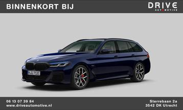 BMW 5-serie Touring 530e xDrive High Ex. M-Sport|Pano|Laser| beschikbaar voor biedingen