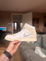 Air Jordan 1 Mid SE Craft White/Beige US9.5 [43], Kleding | Heren, Schoenen, Ophalen of Verzenden, Zo goed als nieuw, Overige kleuren
