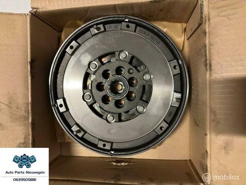 2 massa vliegwiel Hyundai Santa Fe I ('00-'07), Auto-onderdelen, Transmissie en Toebehoren, Hyundai, Nieuw, Ophalen of Verzenden