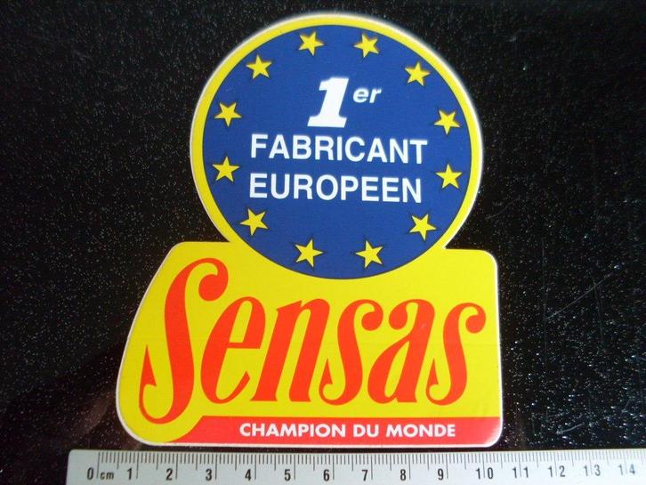 sticker Sensas champion du monde logo, Verzamelen, Stickers, Zo goed als nieuw, Merk, Verzenden