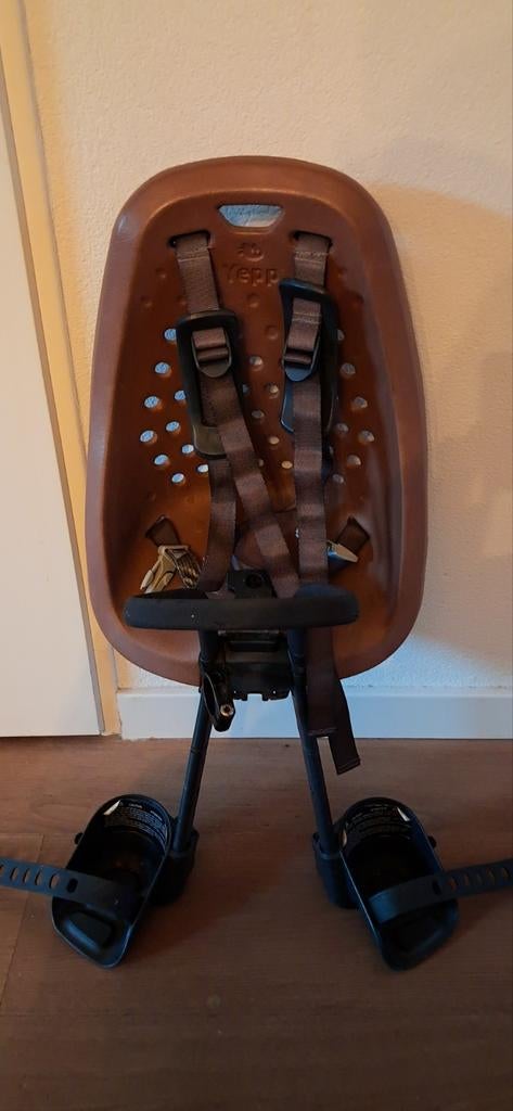 Yepp Voorzitje Bruin - Gebruikt, Fietsen en Brommers, Fietsaccessoires | Fietsstoeltjes, Ophalen, Yepp, Voorzitje, 0 t/m 13 kg