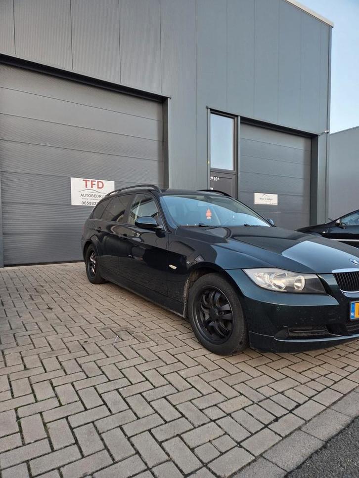 BMW 3-Serie 2.0 I 320 Touring 2005 Groen, Auto's, BMW, Bedrijf, 3-Serie, ABS, Airbags, Airconditioning, Alarm, Boordcomputer, Centrale vergrendeling