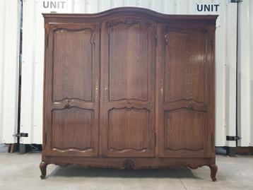 Prachtige Queen Ann Kleidingkast. Het kan geleverd worden. beschikbaar voor biedingen