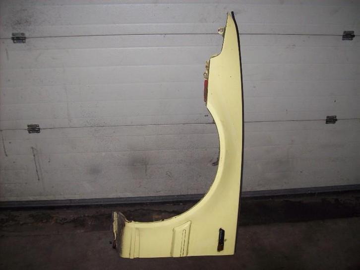 Spatbord Links Voor Volvo 480 (1987-08/1996-07), Auto-onderdelen, Carrosserie en Plaatwerk, Volvo, Gebruikt