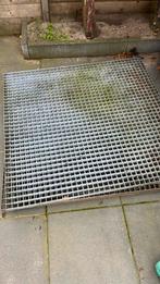 Thermisch verzinkte roosters, Doe-het-zelf en Verbouw, Metalen, Ophalen of Verzenden, Zo goed als nieuw, IJzer