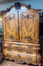 Rococo gebogen kabinet 18e eeuws,185 cm breed en 243 hoog, Antiek en Kunst, Ophalen of Verzenden