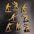 36 soldaatjes uit de tweede wereldoorlog , schaal 1 op?, Ophalen of Verzenden, Zo goed als nieuw, 1:50 of kleiner