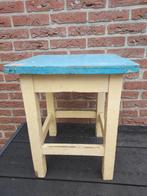 brocante houten kruk, Ophalen