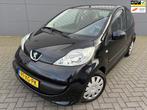 Peugeot 107 1.0-12V XS*NEW APK*NAP*AIRCO*RIJD SCHAKEL PRIMA, Auto's, Voorwielaandrijving, Gebruikt, 4 stoelen, Origineel Nederlands