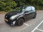 Renault Twingo 1.2 55KW E3 2011 Zwart, Auto's, Renault, Voorwielaandrijving, 4 cilinders, 4 stoelen, Zwart