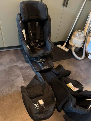 Nuna Rebl plus draaibare autostoel beschikbaar voor biedingen
