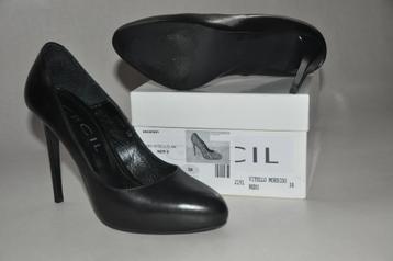 Zwarte plateau pumps - Cecil - maat 38 beschikbaar voor biedingen