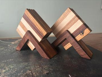 Onderzetters type ZEBRA - noten, essen en ahorn 10x10cm beschikbaar voor biedingen