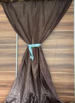 Mooie bruine Gordijnen, Huis en Inrichting, Stoffering | Gordijnen en Lamellen, Bruin, 200 cm of meer, Ophalen of Verzenden, Zo goed als nieuw