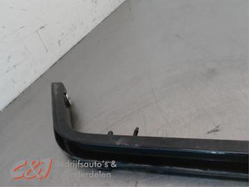 Schuifdeur Rail rechts van een Fiat Doblo beschikbaar voor biedingen