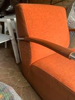 Gratis Montel fauteuil - beschadigd door kat, Ophalen, Gebruikt, Leer, 75 tot 100 cm