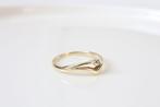 14 Karaat Gouden Ring Met Diamant, Ophalen of Verzenden, Zo goed als nieuw, 17 tot 18, Met edelsteen