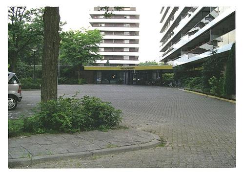 36522	Bilthoven	Utr	_Gelopen met mooie zegel	Tulp	   	 	Zie, Verzamelen, Ansichtkaarten | Nederland, Gelopen, Utrecht, Ophalen of Verzenden