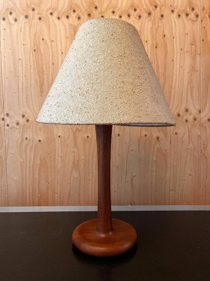 Prachtige vintage Dyrlund schemerlamp, Huis en Inrichting, Lampen | Tafellampen, Gebruikt, 75 cm of meer, Hout, Stof, Ophalen of Verzenden