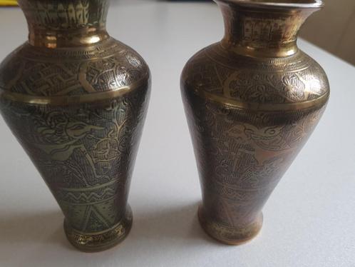 2 Koperen Indonesische vaasjes, antiek Siri brons, jaren 50., Antiek en Kunst, Antiek | Koper en Brons, Brons, Ophalen of Verzenden