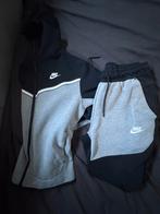 Nike tech fleece trainingspak, Ophalen of Verzenden, Zo goed als nieuw, Algemeen