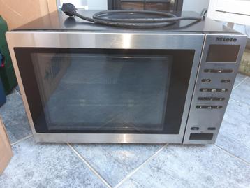 combi magnetron oven Miele M 636 EC 850 W foutmelding E14 beschikbaar voor biedingen