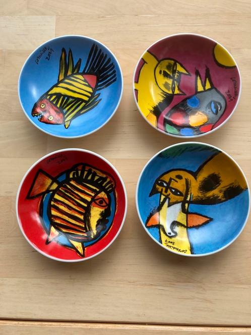 Corneille schaaltjes, mokken, schaal, Huis en Inrichting, Keuken | Servies, Zo goed als nieuw, Kop(pen) en/of Schotel(s), Overige stijlen