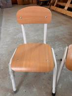 Stappelbare kinderstoeltjes, 26 cm zithoogte, Ophalen, Zo goed als nieuw, Overige typen