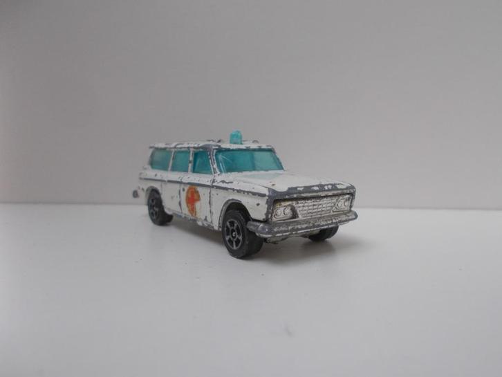 5066 Studebaker Lark Wagonaire Ambulance Corgi Juniors, Hobby en Vrije tijd, Modelauto's | Overige schalen, Gebruikt, Auto, Ophalen of Verzenden