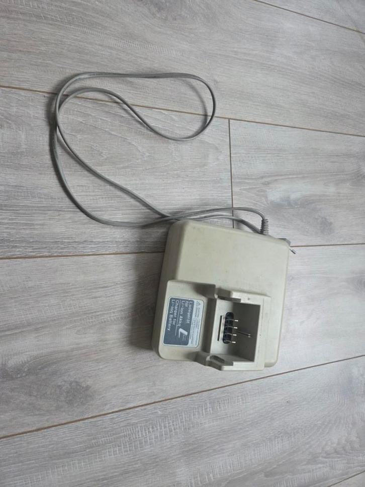 Flyer oplader 26V, Fietsen en Brommers, Fietsaccessoires | Fietsaccu's, Gebruikt, Ophalen of Verzenden