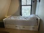 Eenpersoonsbed bedframe met lades / Ikea, Huis en Inrichting, Slaapkamer | Bedden, Ophalen, 90 cm, Eenpersoons, Wit