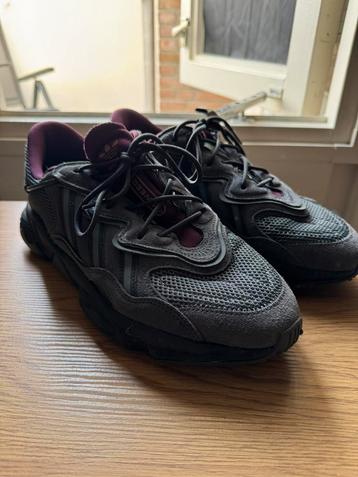 Adidas originals ozweego maat 44 beschikbaar voor biedingen