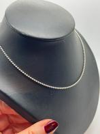 B375 Prachtige zilveren balletjes ketting 42 cm, Ophalen of Verzenden, X, Zilver, Zilver