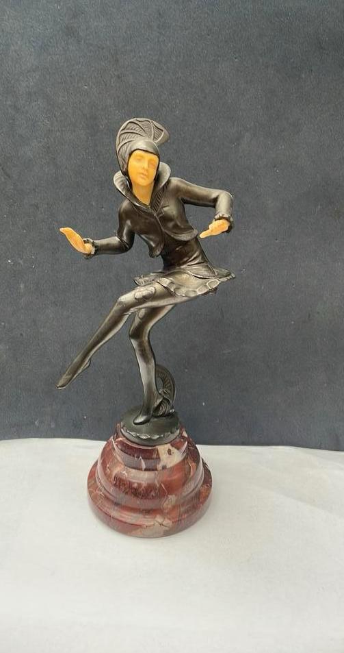 Bronzen Art-Deco danseres beeld op marmeren sokkel, Antiek en Kunst, Kunst | Beelden en Houtsnijwerken, Ophalen