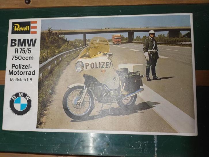 Revell BMW R75/5 Polizei-Motorrad 1:8 Modelbouwdoos, Hobby en Vrije tijd, Modelbouw | Auto's en Voertuigen, Gebruikt, Overige typen