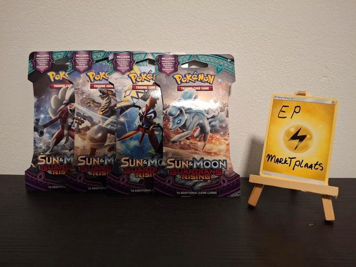 Pokemon sun and moon Guardians Rising sleeved art set, Hobby en Vrije tijd, Verzamelkaartspellen | Overige, Nieuw, Booster, Ophalen of Verzenden