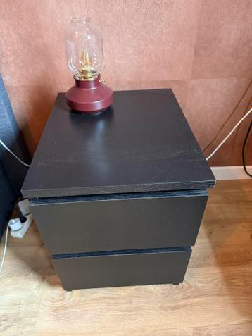 Zwart/bruin MALM nachtkastje IKEA - afbeelding 4