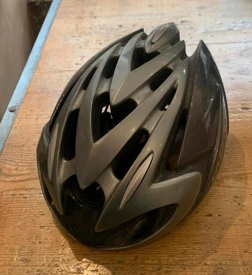 Lazer Cannibal Fietshelm - Maat S/L, Fietsen en Brommers, Fietsaccessoires | Fietshelmen, Gebruikt, Heer of Dame, L, Ophalen