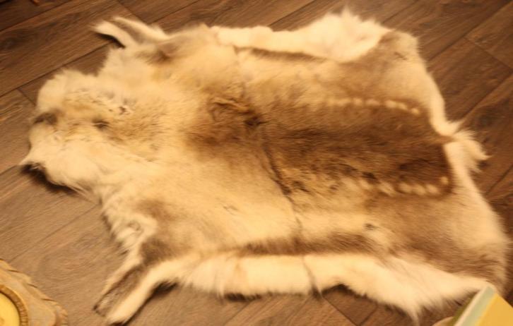 Rendierhuid, Huis en Inrichting, Woonaccessoires | Plaids en Woondekens, Gebruikt, Ophalen of Verzenden