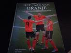 Matty Verkamman - Het jaar van Oranje, Matty Verkamman; Jaap Visser, Lopen en Fietsen, Ophalen of Verzenden, Zo goed als nieuw