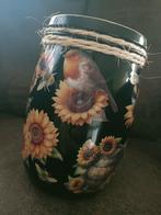 Decoupage vaas, voorraad pot., Huis en Inrichting, Woonaccessoires | Vazen, Ophalen of Verzenden, Zo goed als nieuw, Zwart, Minder dan 50 cm
