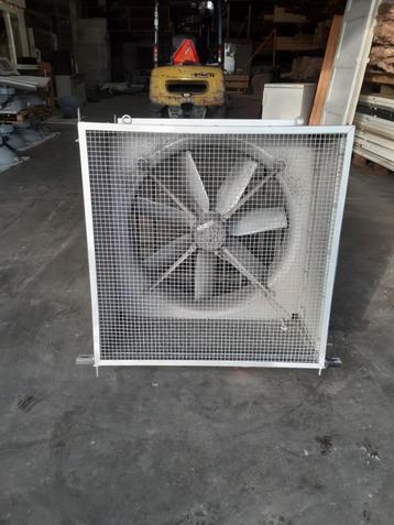 Ventilator Kastventilator Industriele Stal Afzuigventilator beschikbaar voor biedingen
