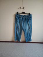 6 Dames broeken en 1 trio blouse+rok+broekje maat 42, Ophalen of Verzenden, Zo goed als nieuw, Maat 42/44 (L), Driekwart
