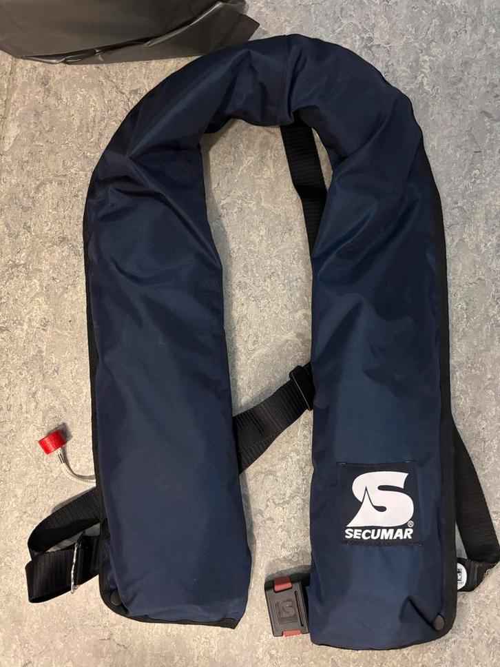 Secumar Reddingsvest - Veiligheid op het Water, Watersport en Boten, Accessoires en Onderhoud, Zo goed als nieuw, Overige typen