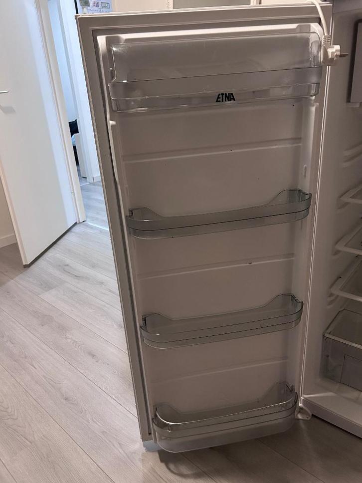 Inbouw koelkast, Witgoed en Apparatuur, Koelkasten en IJskasten, Gebruikt, Met vriesvak, 100 tot 150 liter, 85 tot 120 cm, 45 tot 60 cm