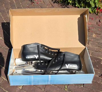 Nieuwe Viking junior schaatsen maat 41 met doos beschikbaar voor biedingen