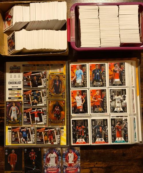 Topps 2024 & 2025  BULK  +575 special Cards in map ), Verzamelen, Sportartikelen en Voetbal, Zo goed als nieuw, Poster, Plaatje of Sticker