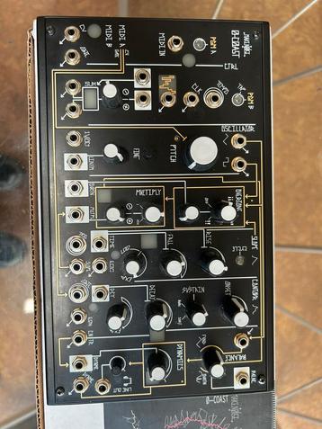 Make noise 0-coast beschikbaar voor biedingen