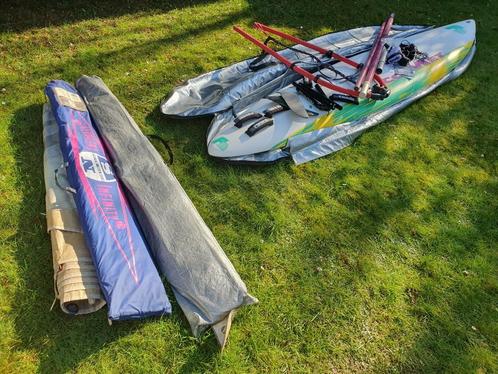 F2 Comet surfplank incl complete windsurf uitrusting, Watersport en Boten, Windsurfen, Zo goed als nieuw, Complete set, Met vin(nen)